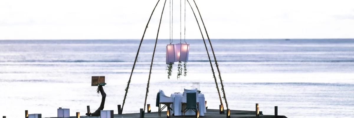 Romantic Things to do in Lombok - Over-Water Dining at The Lombok Lodge